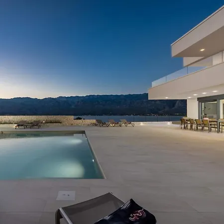 Luxury Sea Star Heated Pool 48 M2 Villa Vinjerac