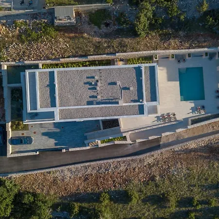 Luxury Sea Star Heated Pool 48 M2
