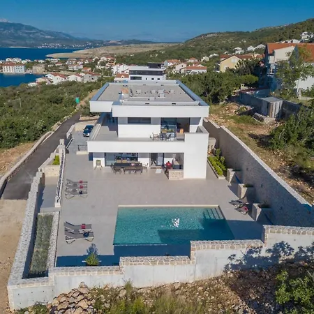 Luxury Sea Star Heated Pool 48 M2