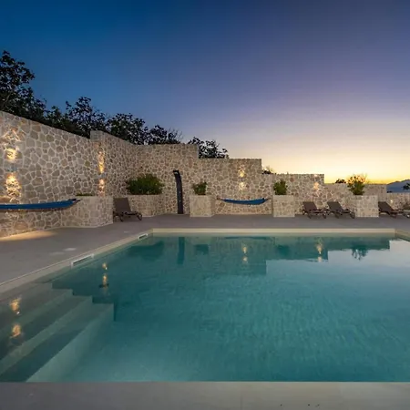 Luxury Sea Star Heated Pool 48 M2 * ווינייראץ